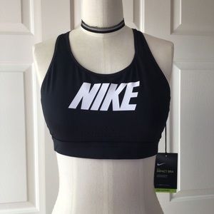 Nike high IMPACT STRAPPY black sports bra